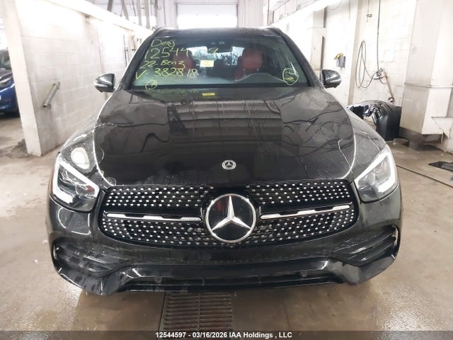 W1N0G8EB8NV382818 Mercedes-Benz Glc 300 4matic