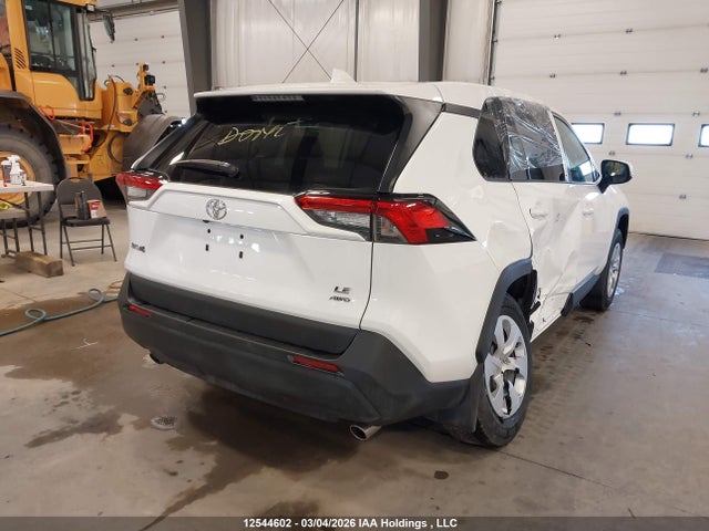 2T3B1RFV6SW571553 Toyota RAV4 LE