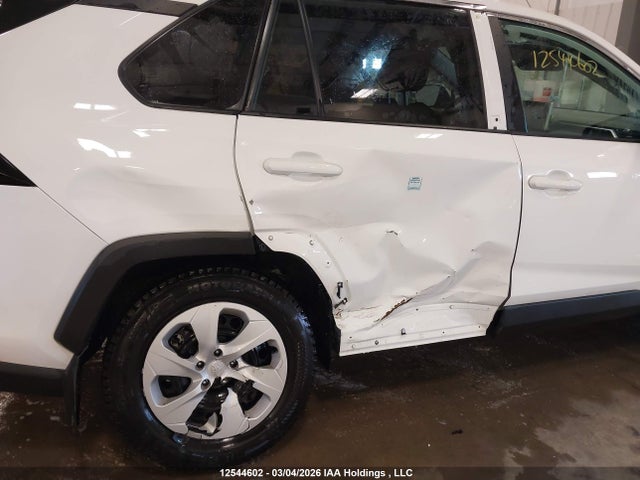 2T3B1RFV6SW571553 Toyota RAV4 LE