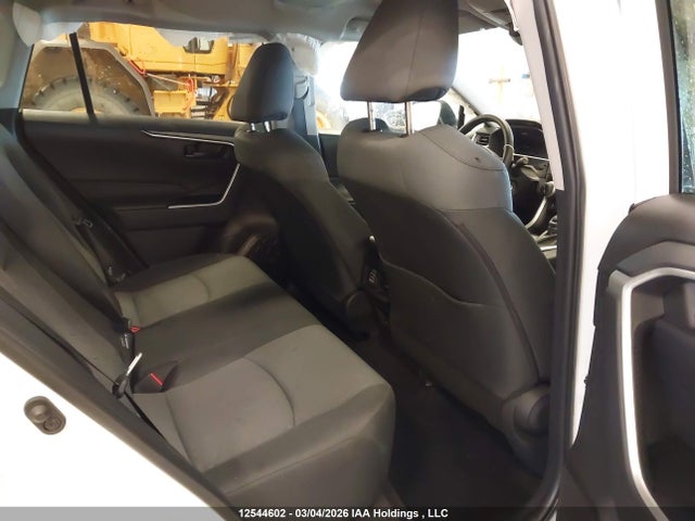 2T3B1RFV6SW571553 Toyota RAV4 LE