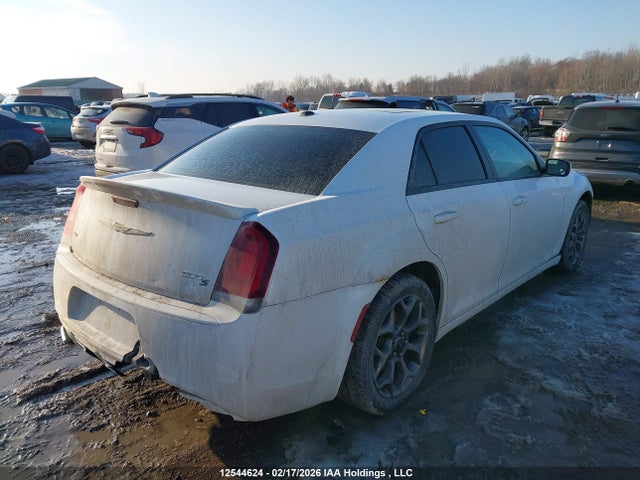 12544624 :رقم المزاد ، 2C3CCAGGXGH238865 vin ، 2016 Chrysler 300 S مزاد بيع