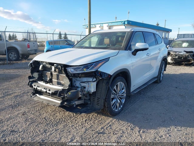 5TDEBRCH2RS630361 Toyota Highlander Hybrid Limited/hybrid Platinum