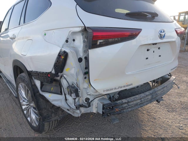 5TDEBRCH2RS630361 Toyota Highlander Hybrid Limited/hybrid Platinum