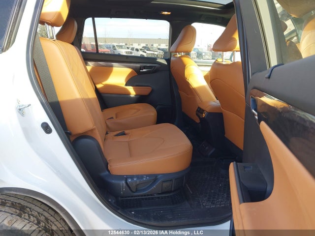 5TDEBRCH2RS630361 Toyota Highlander Hybrid Limited/hybrid Platinum