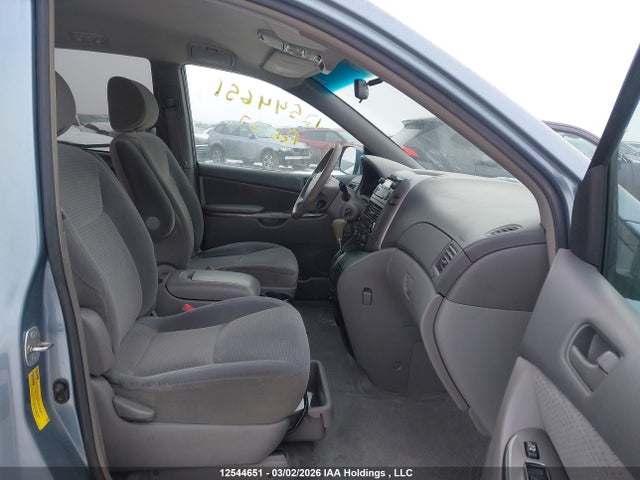 2006 Toyota Sienna Ce 7 Passenger/ce 8 Passenger/le 7 Passenger/le 8 Passenger მანქანა იყიდება აუქციონზე, vin: 5TDZA23C96S425972, აუქციონის ნომერი: 12544651