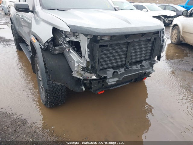 1GTP6DEK2R1188932 GMC Canyon At4