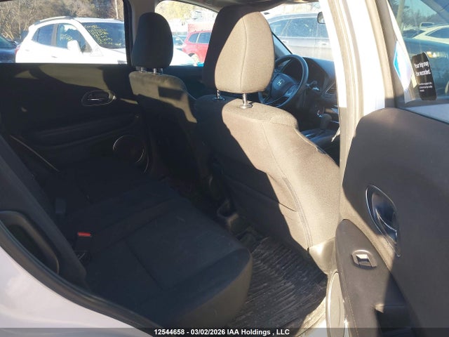 3CZRU6H50JM109226 Honda HR-V EX