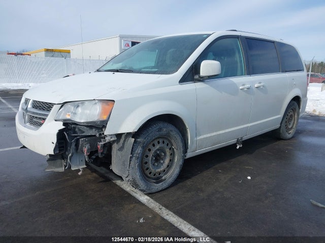 2C4RDGDGXJR323572 Dodge Grand Caravan Crew