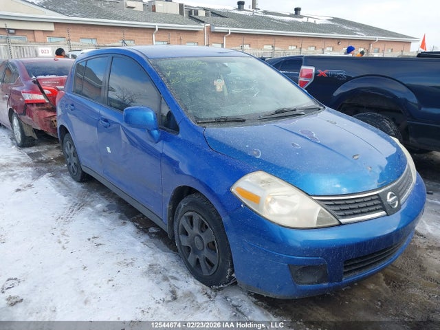 12544674 :رقم المزاد ، 3N1BC13E48L434565 vin ، 2008 Nissan Versa 1.8s مزاد بيع