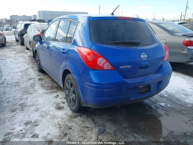 12544674 :رقم المزاد ، 3N1BC13E48L434565 vin ، 2008 Nissan Versa 1.8s مزاد بيع