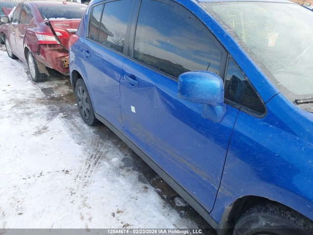12544674 :رقم المزاد ، 3N1BC13E48L434565 vin ، 2008 Nissan Versa 1.8s مزاد بيع