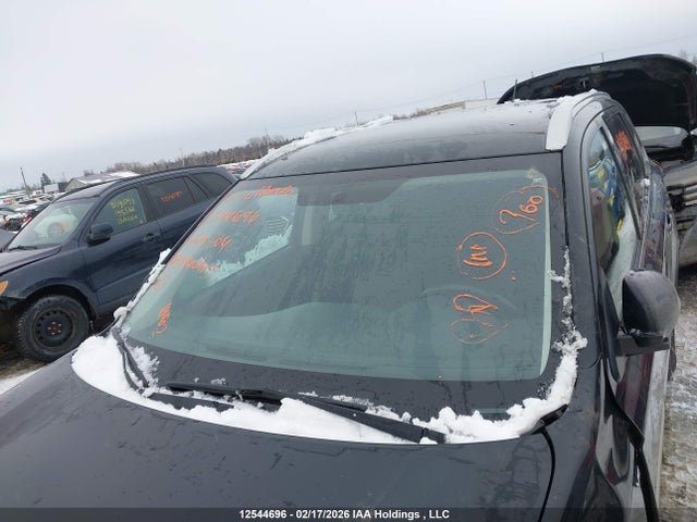 JA4JZ3AX0GZ600704 Mitsubishi Outlander Se/sel