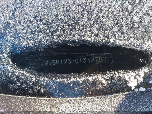 JM1BM1M37G1352780 Mazda 3 TOURING