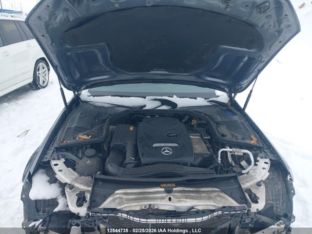 55SWF4KB6JU257213 Mercedes-Benz C 300 4matic