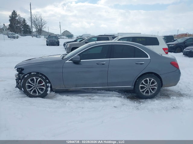 55SWF4KB6JU257213 Mercedes-Benz C 300 4matic