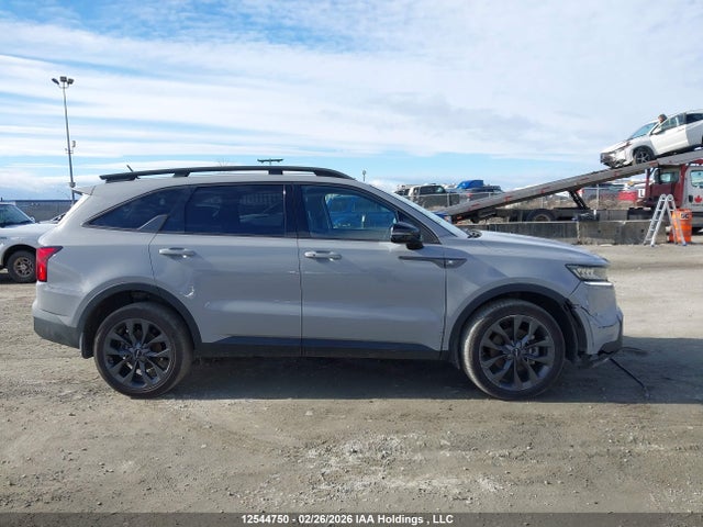 5XYRGDLF7PG181953 KIA SORENTO LX