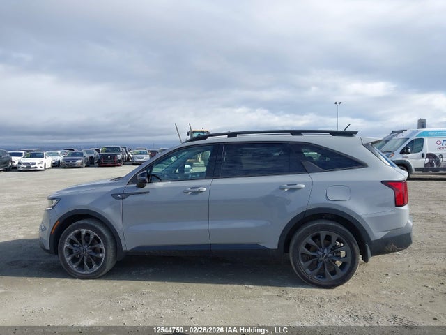 5XYRGDLF7PG181953 KIA SORENTO LX
