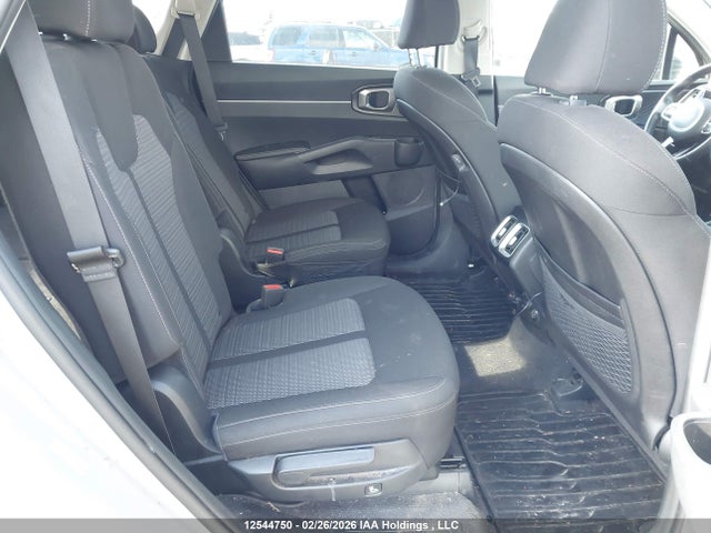 5XYRGDLF7PG181953 KIA SORENTO LX