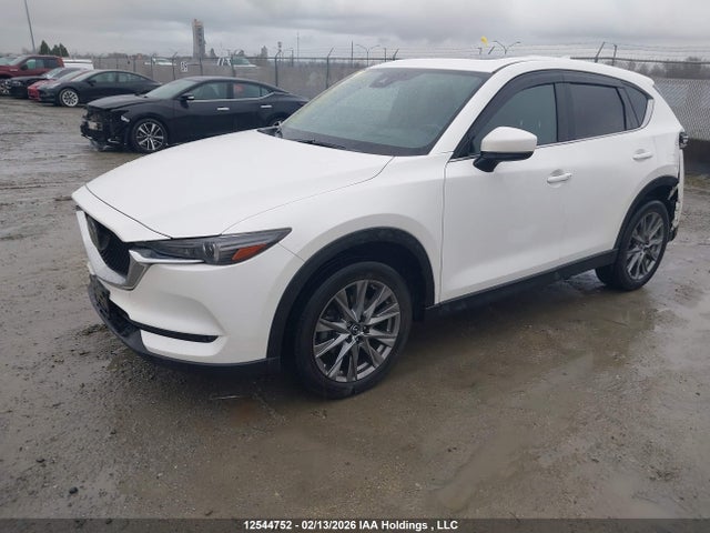 JM3KFBEY2K0569136 Mazda Cx-5 Signature