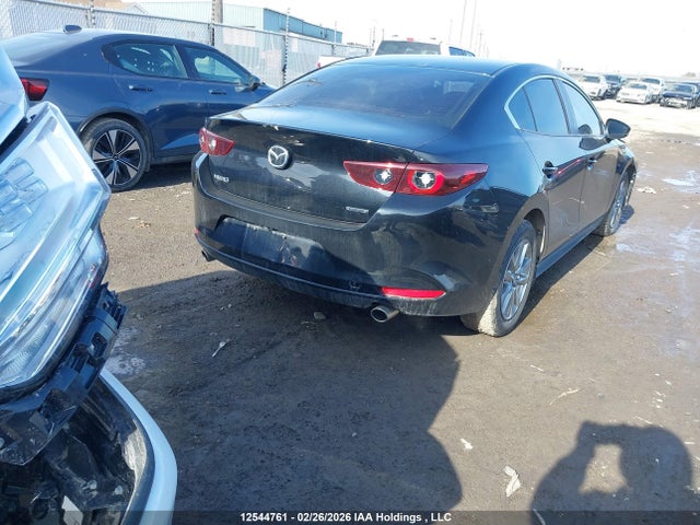 JM1BPACMXS1757963 Mazda Mazda3 Gs