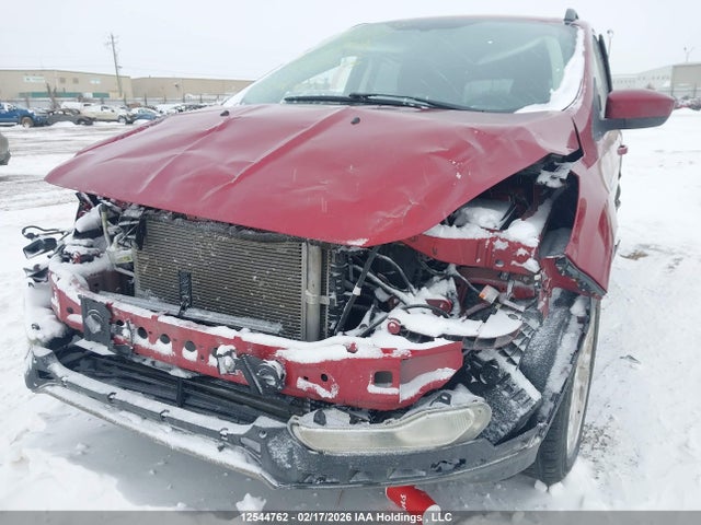 1FMCU9GXXEUC79218 Ford ESCAPE SE