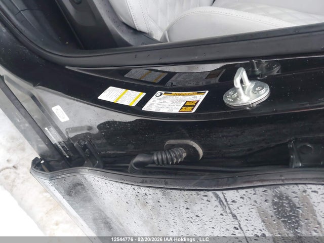 JA4T5UA93PZ614642 Mitsubishi Outlander Phev Le/sel