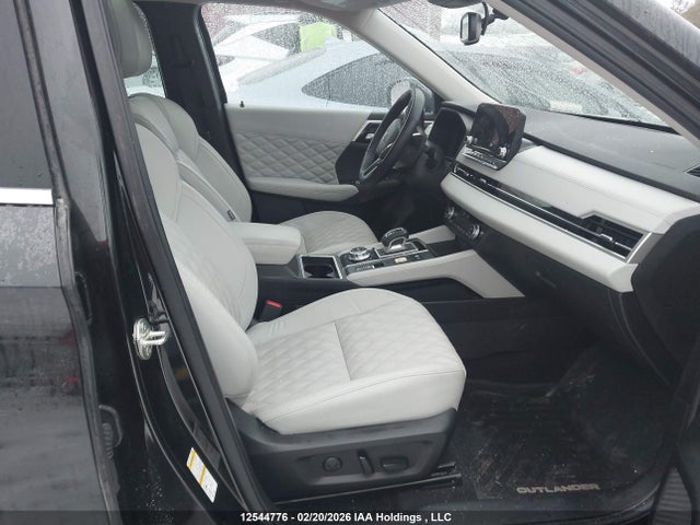 JA4T5UA93PZ614642 Mitsubishi Outlander Phev Le/sel