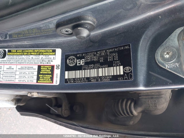 2T1BURHE2GC704900 Toyota COROLLA LE