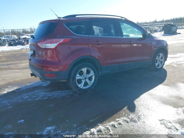 1FMCU9G90FUC49972 Ford ESCAPE SE