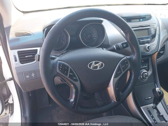 Продажа на аукционе авто 2013 Hyundai Elantra Gls, vin: 5NPDH4AE4DH184511, номер лота: 12544821