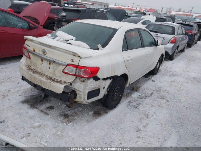 12544833 :رقم المزاد ، 2T1BU4EE5DC016635 vin ، 2013 Toyota Corolla مزاد بيع