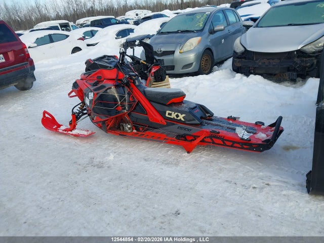 YH2LLGNB7NR000408 Lynx Snowmobile