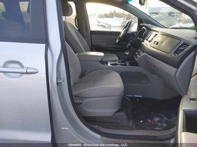 KNDMB5C11K6471250 KIA Sedona