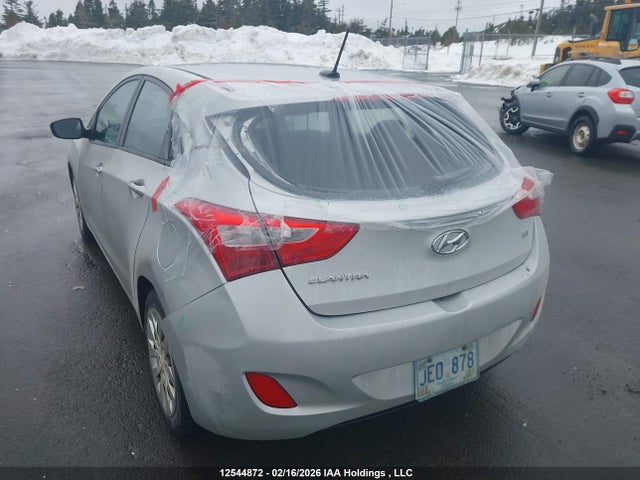 KMHD25LH8GU305903 Hyundai Elantra Gt Gl