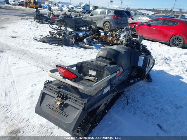 YH2SSMHC2HR000340 Skidoo Skidoo