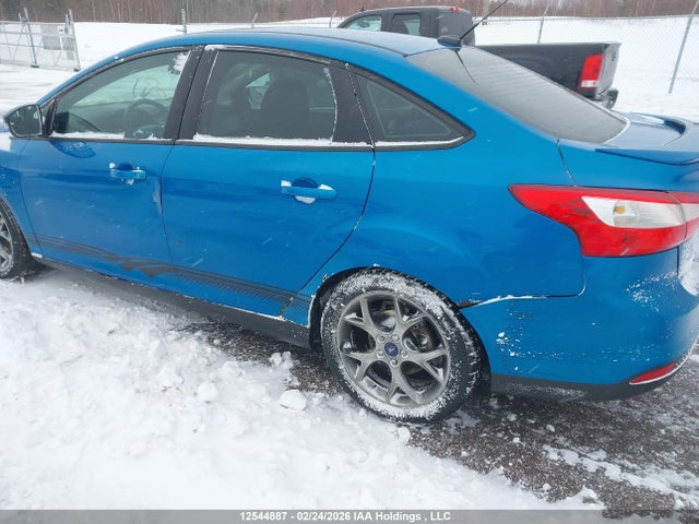 1FADP3F28EL220439 Ford FOCUS SE