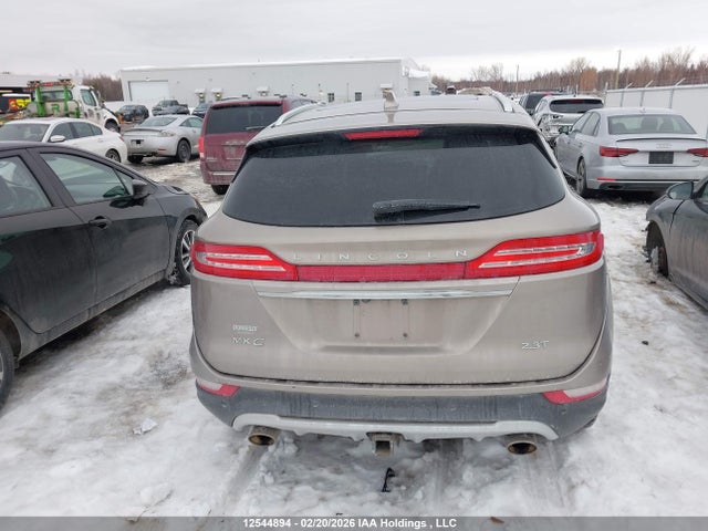 Lincoln Mkc Reserve 2019 5LMTJ3DH5KUL12699 Image 16