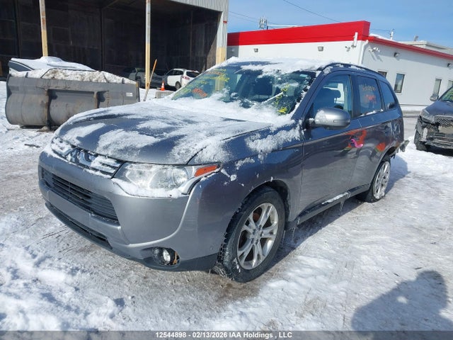 JA4JZ3AX6EZ605614 Mitsubishi Outlander Se