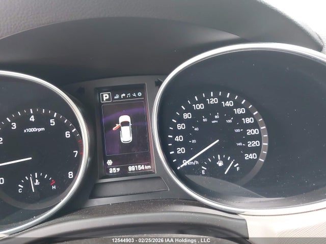 5XYZUDLA8HG423390 Hyundai SANTA FE SPORT
