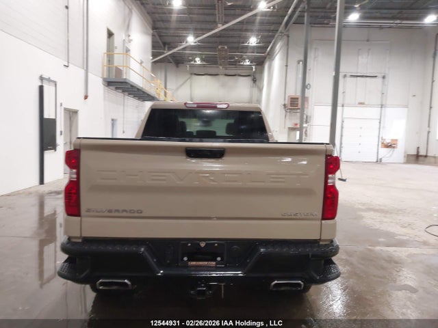 3GCPDCED3NG610669 Chevrolet Silverado K1500 Trail Boss Custom