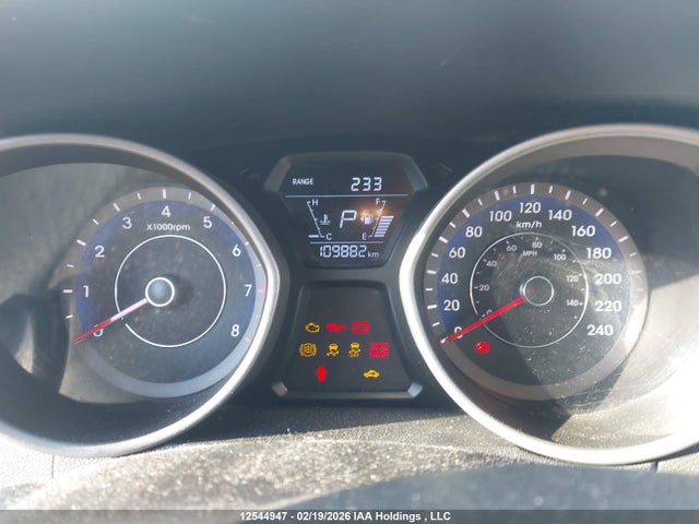 12544947 :رقم المزاد ، KMHDH4AE9FU355824 vin ، 2015 Hyundai Elantra مزاد بيع