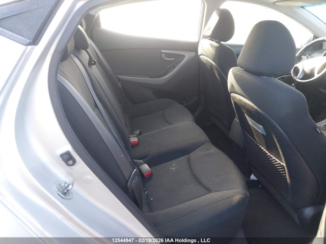 12544947 :رقم المزاد ، KMHDH4AE9FU355824 vin ، 2015 Hyundai Elantra مزاد بيع