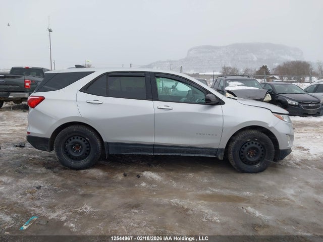 2GNAXHEV8J6307421 Chevrolet EQUINOX LS