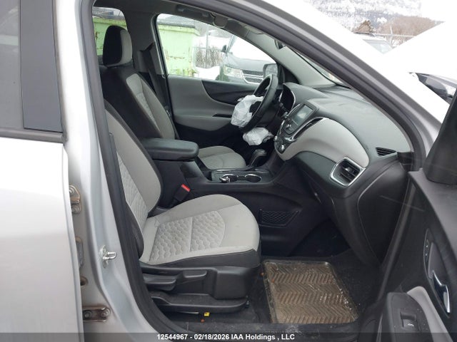 2GNAXHEV8J6307421 Chevrolet EQUINOX LS