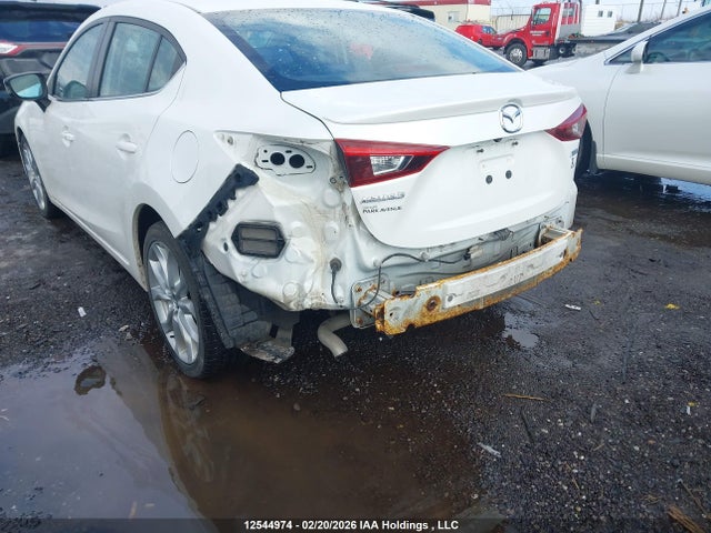 JM1BM1W34E1208517 Mazda Mazda3 Gt-sky