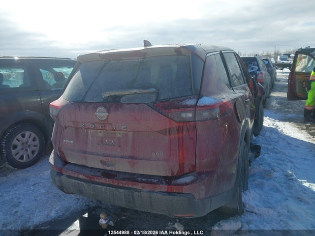 JN8BT3AB8RW179176 Nissan ROGUE S
