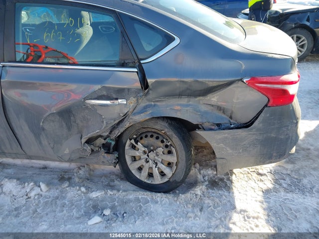 2017 Nissan Sentra მანქანა იყიდება აუქციონზე, vin: 3N1AB7AP8HL667824, აუქციონის ნომერი: 12545015