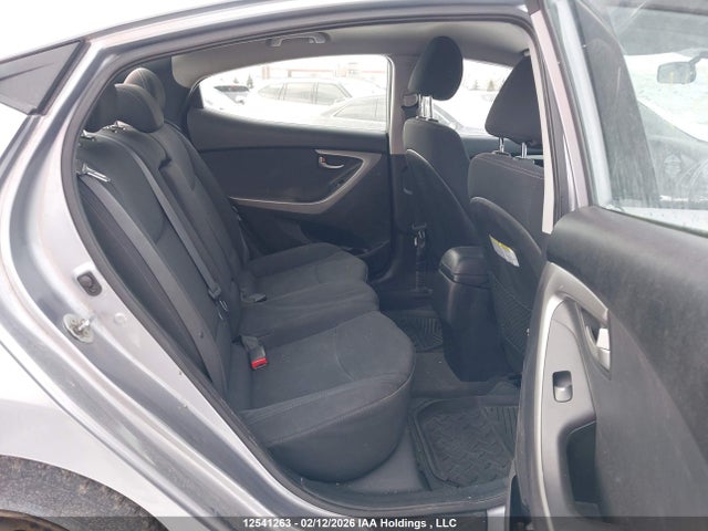 5NPDH4AE7GH654809 Hyundai ELANTRA GL