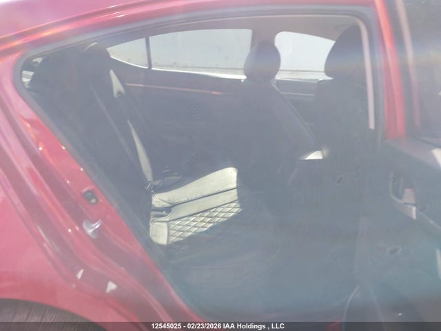KMHD84LF4JU509662 Hyundai ELANTRA GL
