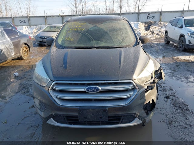 1FMCU0GD4HUA01081 Ford ESCAPE SE